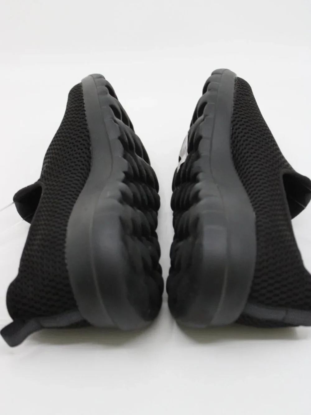 Skechers Goga Walk Women Black Shoes SZ 6M Slip on Mesh Casual Walking